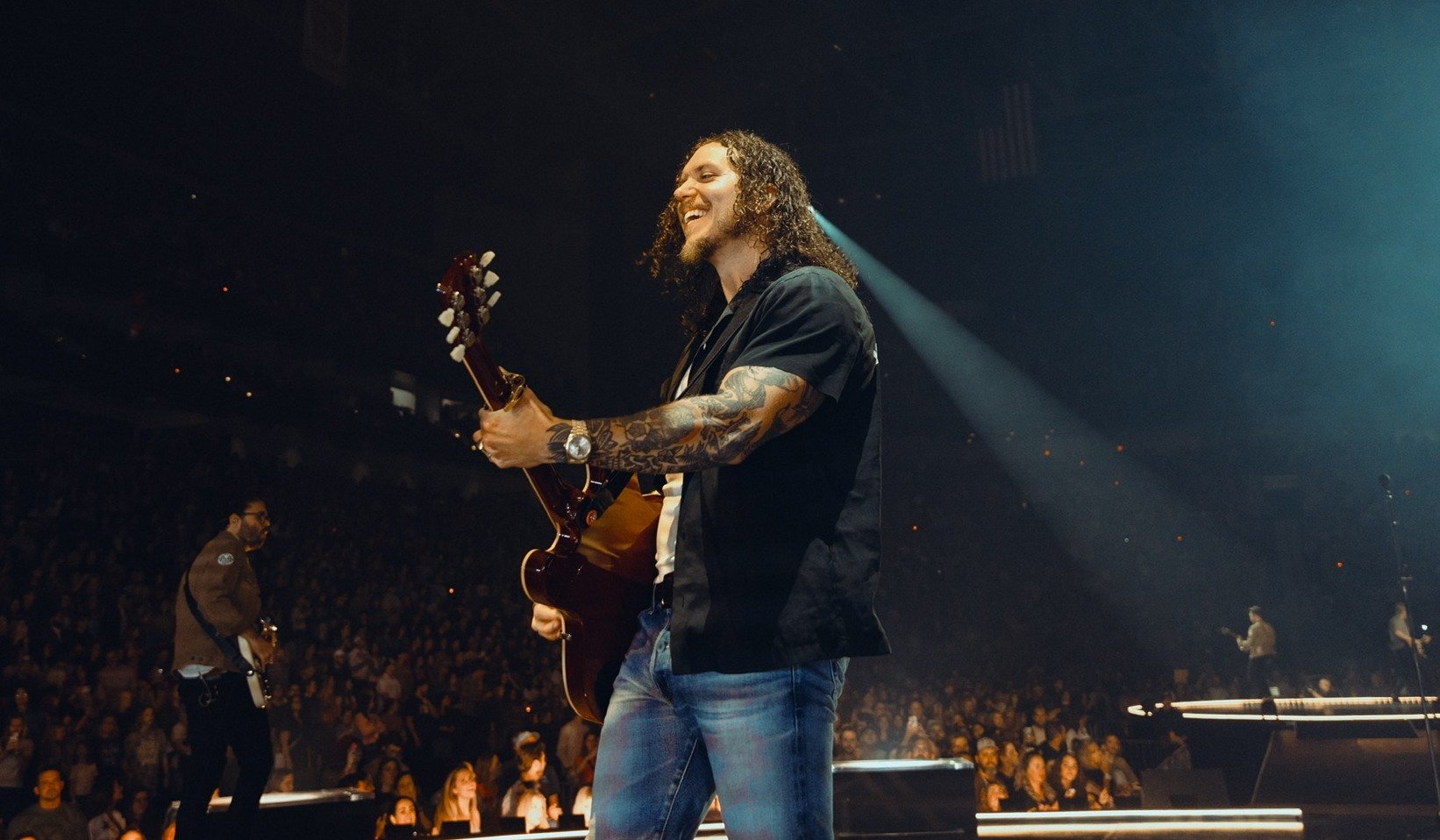 When a Young Athlete Chooses Music: Brandon Lake’s Journey From Sports to Worship